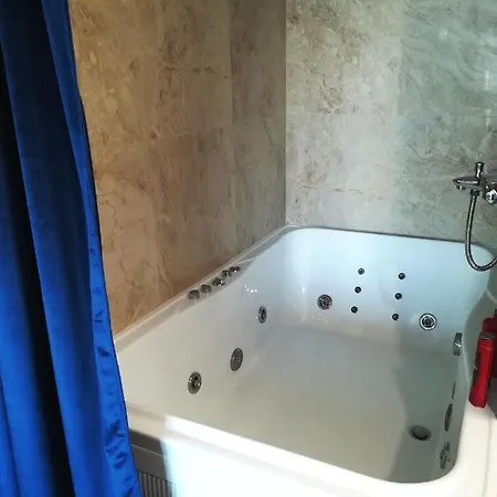 Апартаменты JACUZZI 55SmartTV Панорамный вид, Минск-центр города Минск