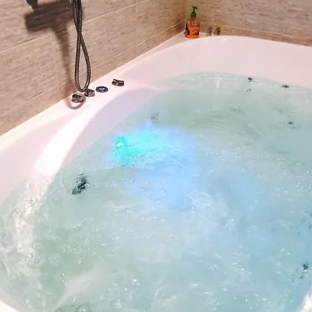 JACUZZI 55SmartTV Панорамный вид, Минск-центр города Минск